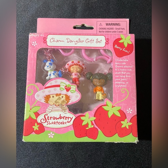 2003 Strawberry Shortcake Charm Dangler Gift Set 3 "berry" fun Charms Boxed New - Picture 1 of 5
